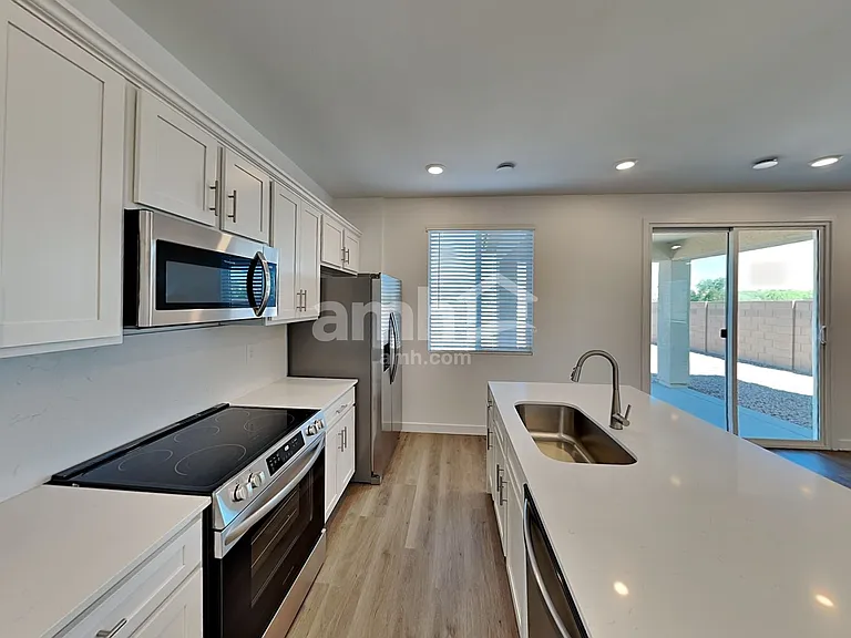 6059 W Calle Palmitas — Photo 4