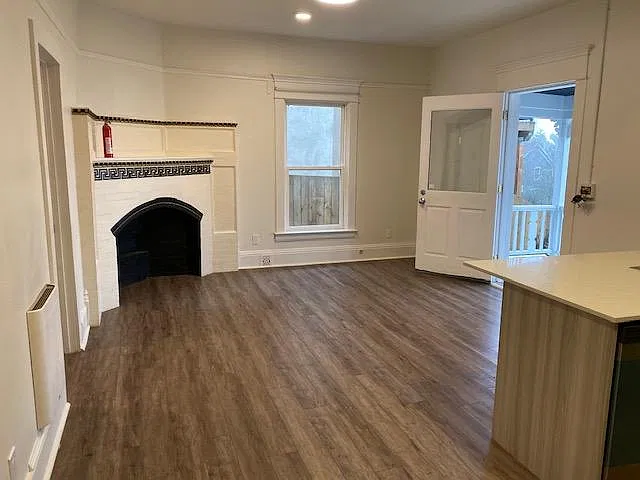 1 bed, 500 sqft, $1,500 — Photo 4