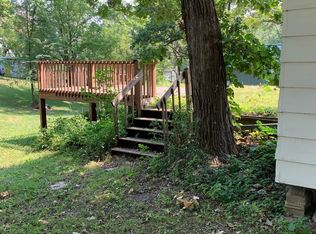 5135 Aurora Dr, Brooklyn, IA 52211