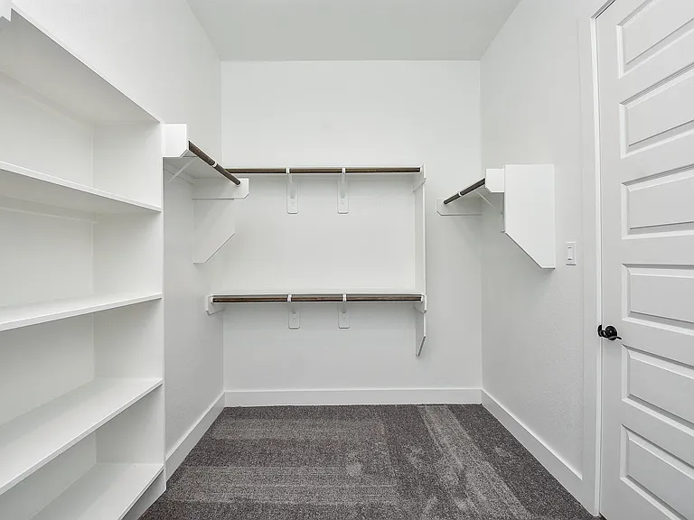 7622 Ridgeside Dr — Photo 24