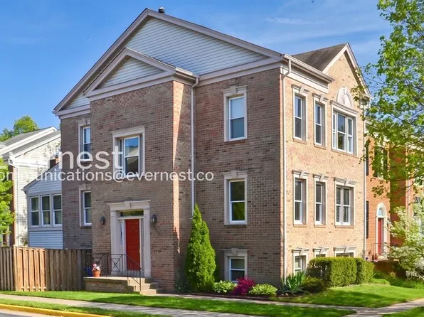 5121 Winding Woods Dr, Centreville, VA 20120