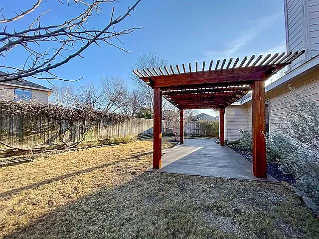 1000 Campbell Dr — Photo 16