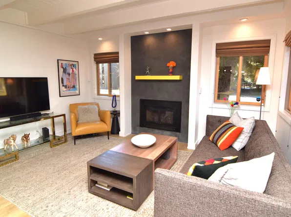 108 Pinewood Ln #100, Ketchum, ID 83340