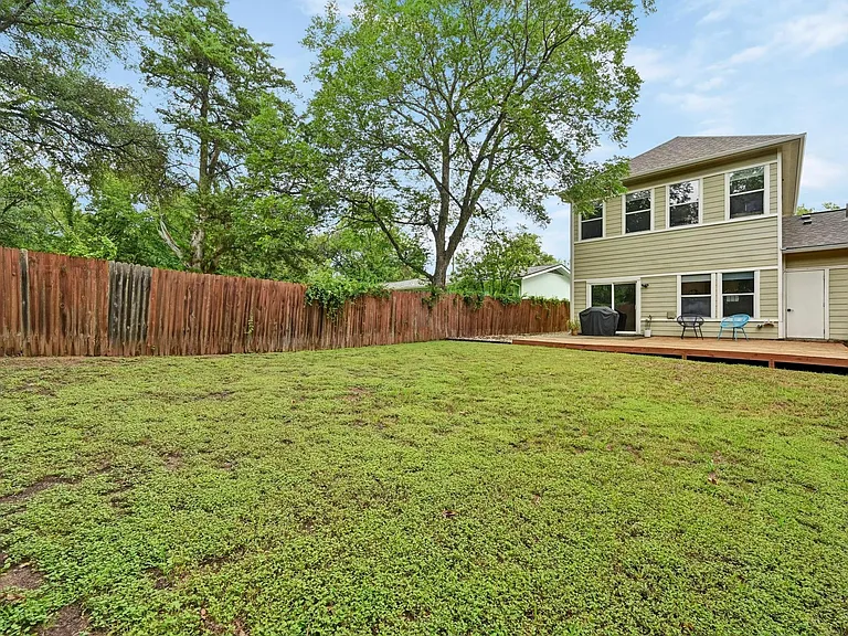 3203 Carol Ann Dr #B — Photo 24