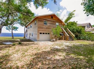 391 Whitcomb Dr, Geneva, FL 32732