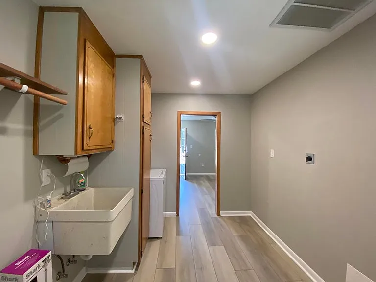 400 Argyle Ct — Photo 20