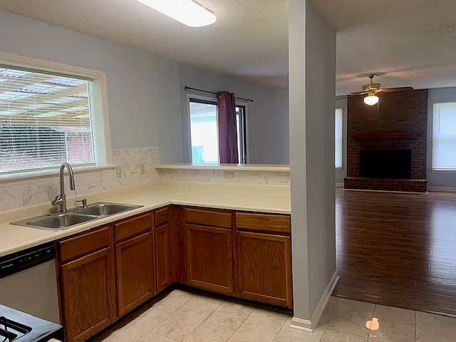 10520 Willow View Cir — Photo 8