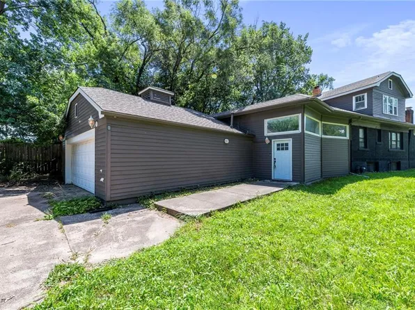 2011 N 64th Ter, Kansas City, KS 66104