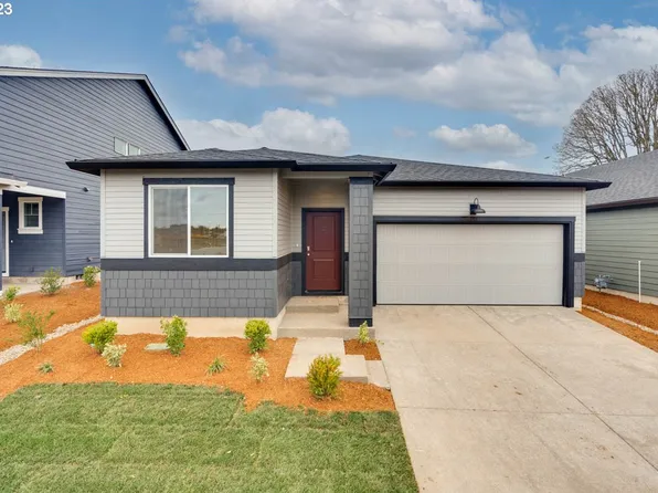 455 Greencrest St, Salem, OR 97301