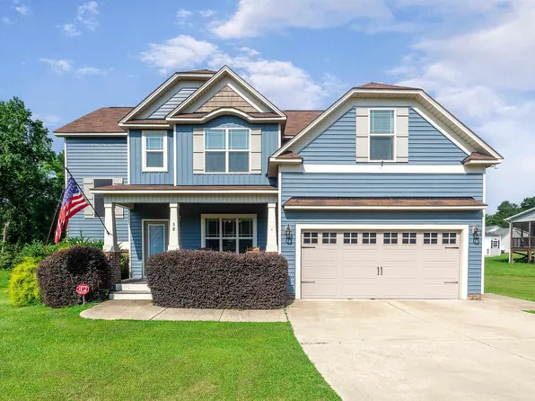38 Gray Squirrel Dr, Angier, NC 27501