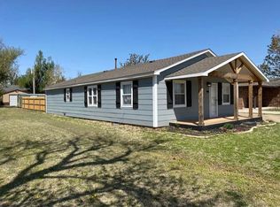 405 SW 1st St, Tuttle, OK 73089