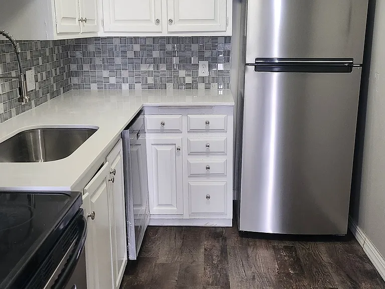 4811 Chicago St #3A — Photo 3