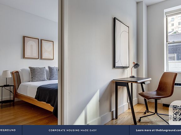 5th image of 63 Wall St APT 1113