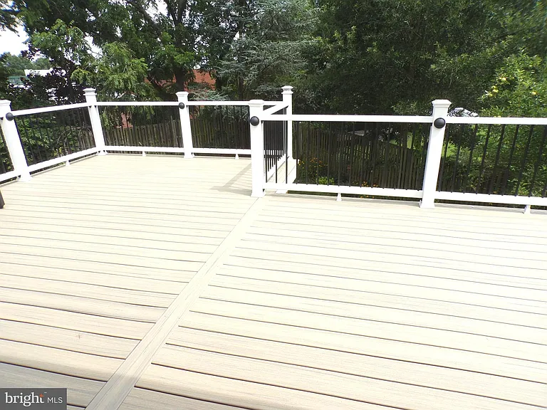 5915 Parkridge Ln — Photo 36