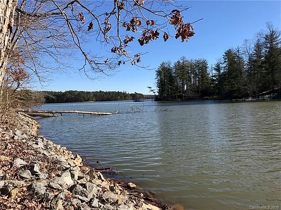 2nd image of 284 Fish Camp Dr