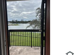 2010 NW 119th St #2022, Miami, FL 33167