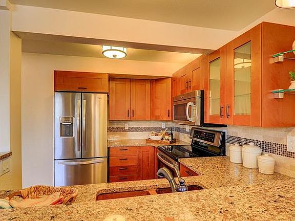 4th image of 492 Owl Dr #3