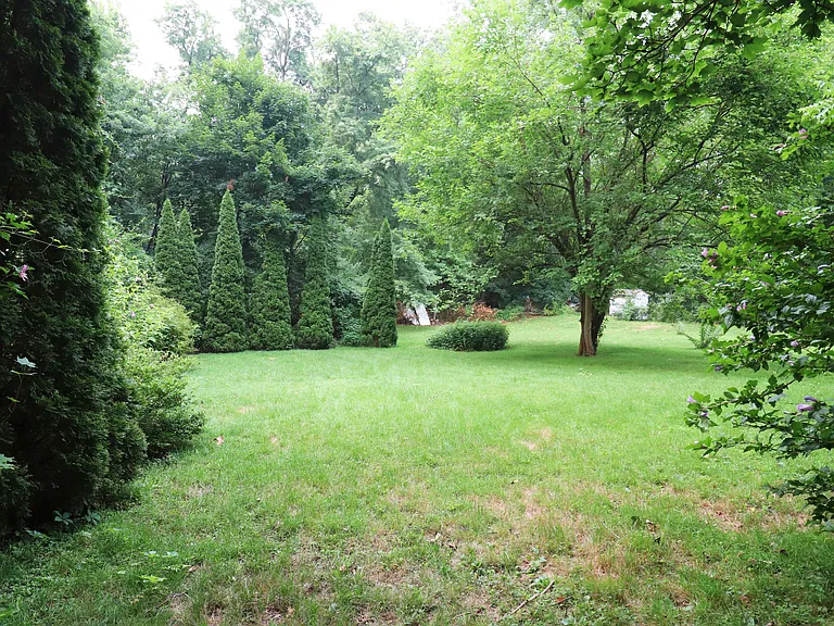 93 E Main St #1 — Photo 24