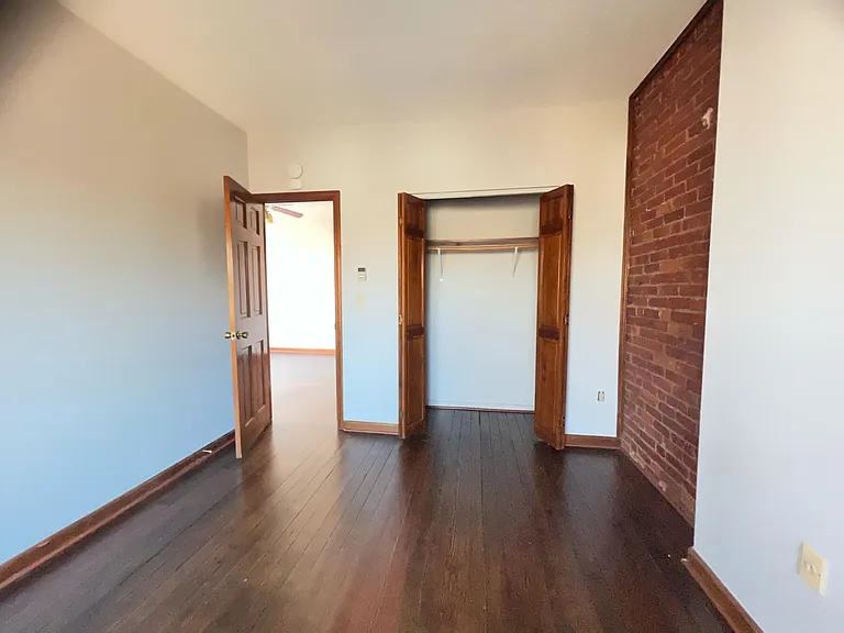 290 Maple Ave #2F — Photo 12