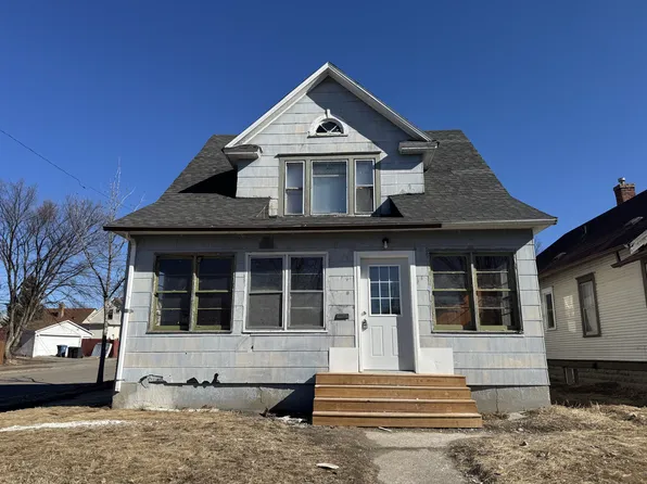 3656 Dupont Ave N, Minneapolis, MN 55412
