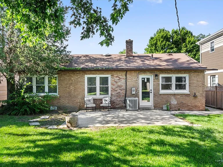 463 Longfellow Ave — Photo 27