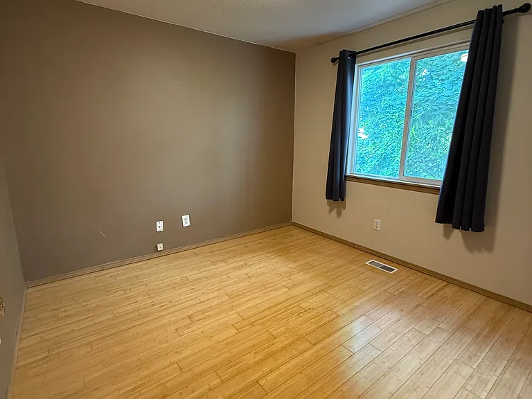 7012 SE Woodstock Blvd — Photo 13