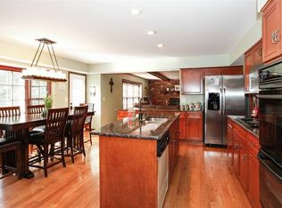 80313 Cambridge Ct, Downers Grove, IL 60516