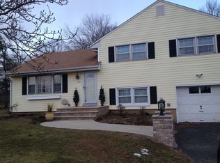100 Wyckoff Ave, Piscataway, NJ 08854