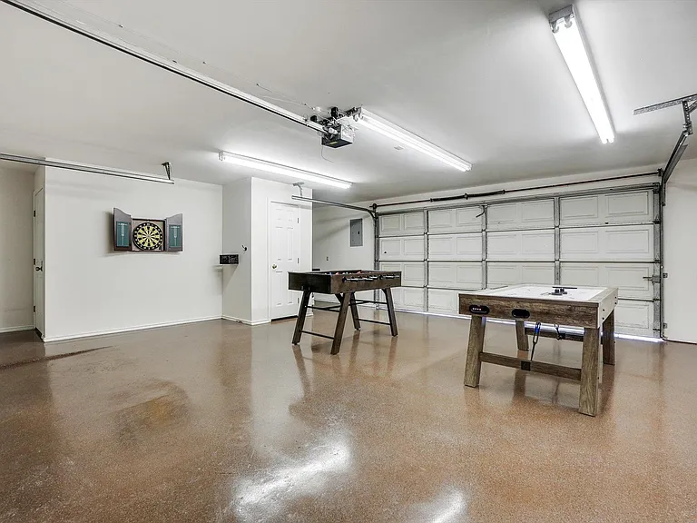 1201 Melissa Dr — Photo 35