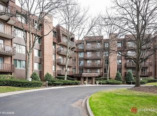 1175 Lake Cook Rd APT 505W, Northbrook, IL 60062
