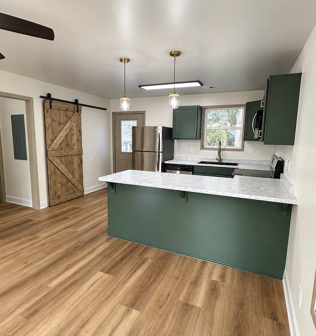 2 bed, 725 sqft, $1,100 — Photo 4