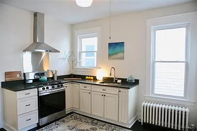 677 Myrtle Ave #2 — Photo 4