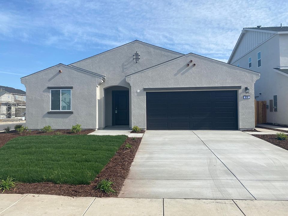 1st image of 938 Grimsby Ln