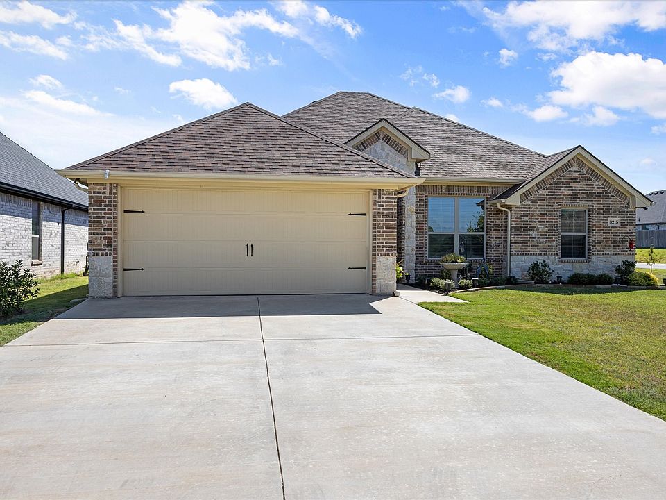 1st image of 3215 Arrow Creek Dr
