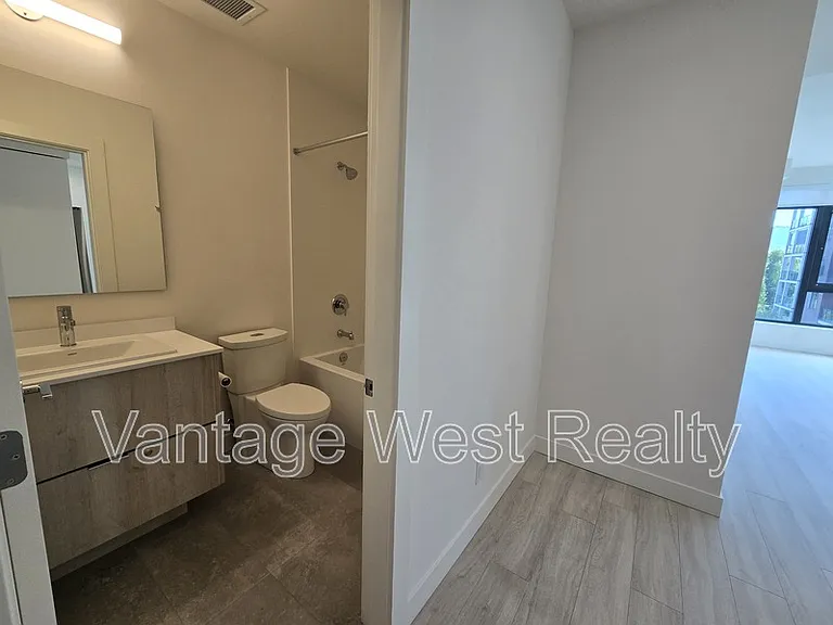 3699 Capozzi Rd #406 — Photo 18