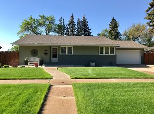 915 W Avenue C, Bismarck, ND 58501