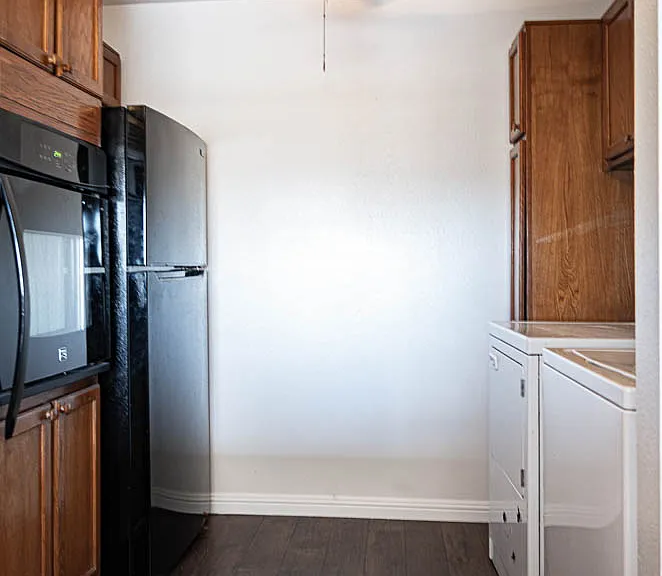 750 S Royal Crest Cir #323 — Photo 18
