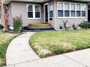 113 N Byrkit Ave, Mishawaka, IN 46544