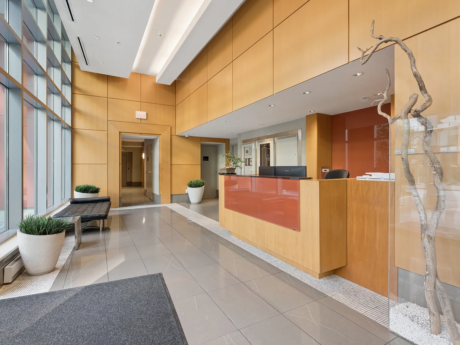 2 bed, 1237 sqft, $5,500 — Photo 4
