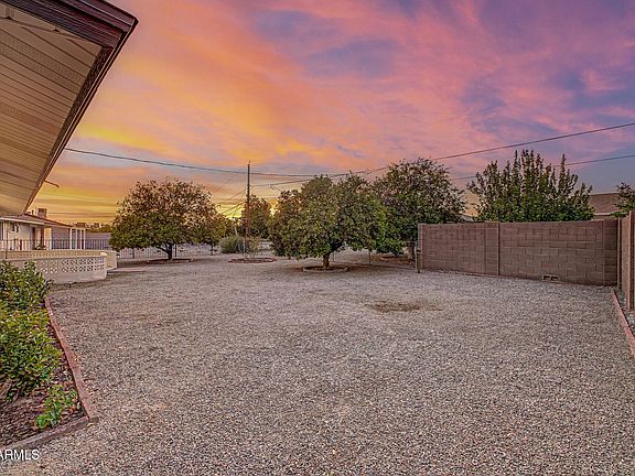 5th image of 11010 W SUN CITY Boulevard