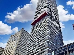 8 Eglinton Ave E Unit 805, Toronto, ON M4P 1A6