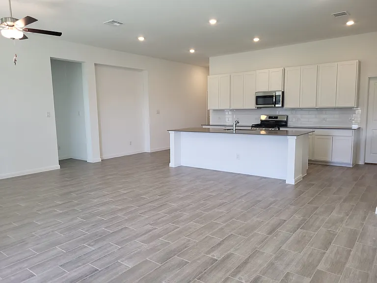 1233 Fox Wing Way — Photo 7
