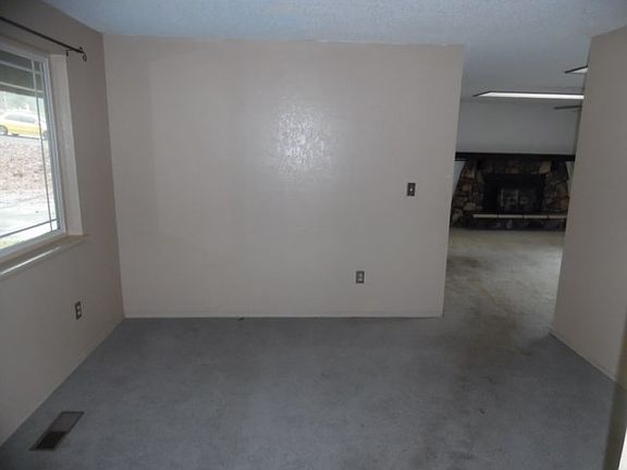 2nd image of 8825 27th Ave SE