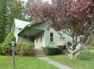 39 Leyden Rd, Greenfield, MA 01301