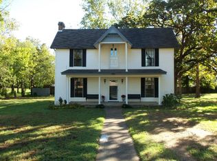 311 S Magnolia St, Aubrey, TX 76227