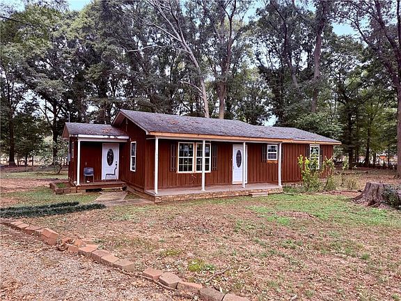 3rd image of 1533 Mauldin Rd