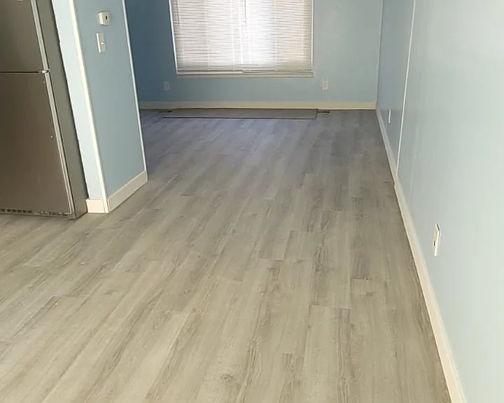 11484 Republic Ave — Photo 3