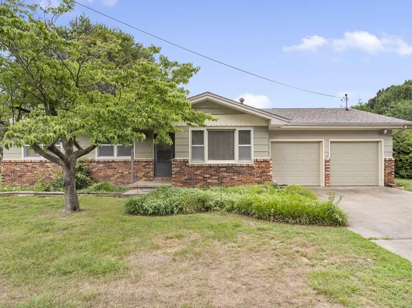 5431 N Lakewood Drive, Springfield, MO 65803