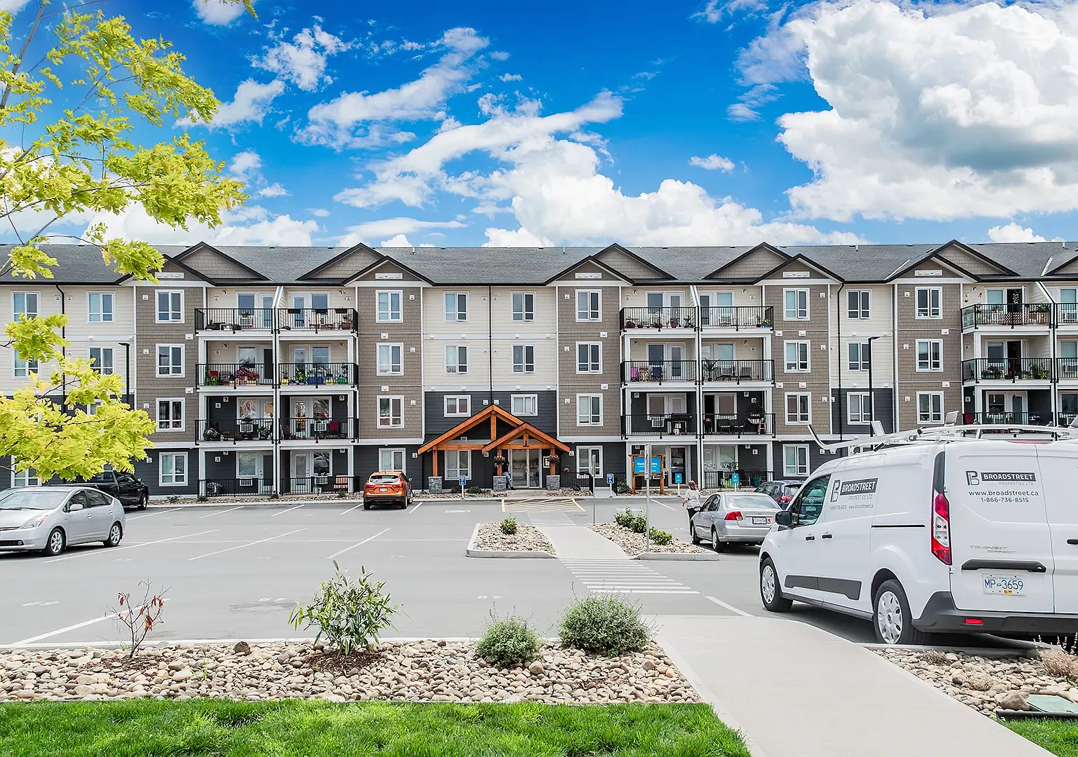Crestview at Seymour Village — Photo 1
