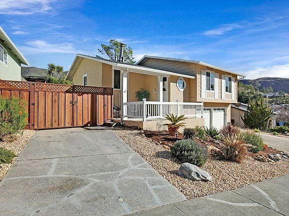 3rd image of 1250 Oddstad Blvd